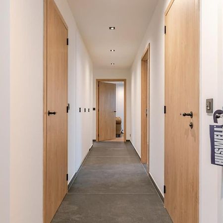 Huswell - Luxurious Apartment With Parking Beernem Exterior photo