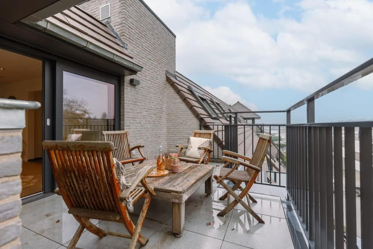 Huswell - Luxurious Apartment With Parking Beernem Exterior photo